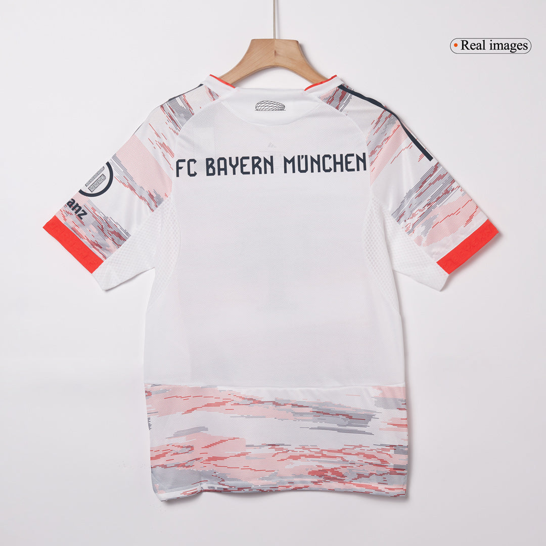 Munich Extérieur Maillot 2025/26 Blanc Joueur