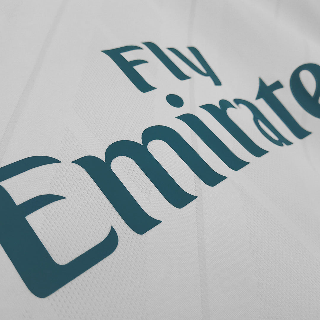 Retro RONALDO #7 Real Madrid Domicile Maillot Manches Longues 2017/18