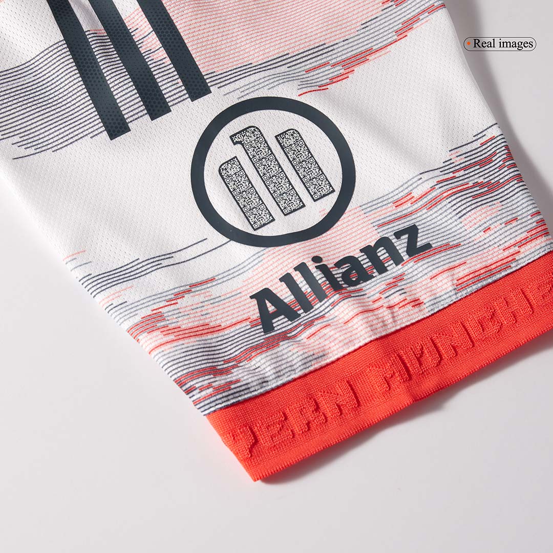 Munich Extérieur Maillot 2025/26 Blanc Joueur